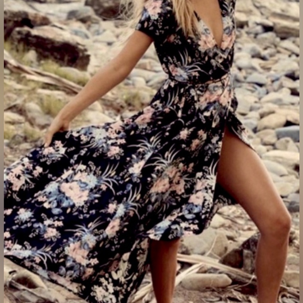 Auguste The Label Black Floral Wrap Maxi Dress Size 6